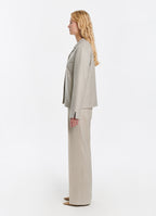 SCHOENBACH modern women’s tailoring in soft beige, single-breasted blazer with fluid wide-leg pants