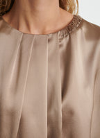 SCHOENBACH pleat-detailed silk blouse in beige, neckline detail