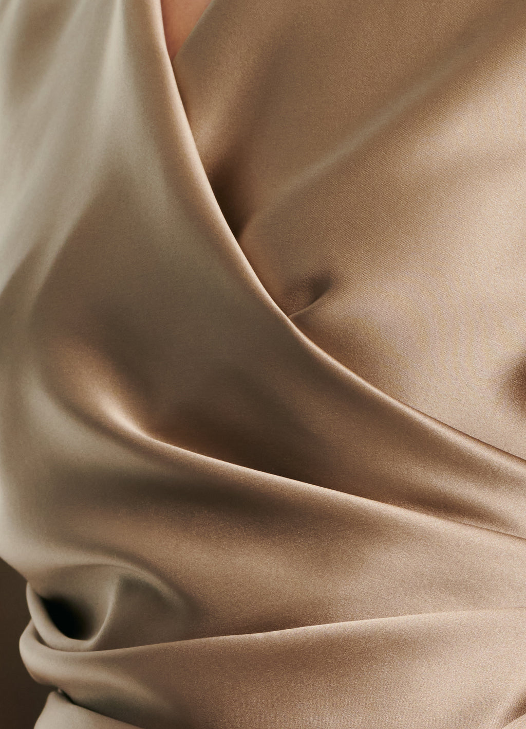 SCHOENBACH signature silk wrap blouse in beige fabric detail