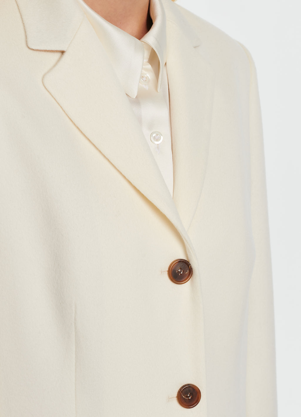 SCHOENBACH stretch-virgin wool car coat in off-white, button detail